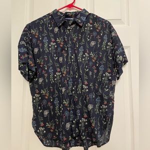Uniqlo Button Down Shirt